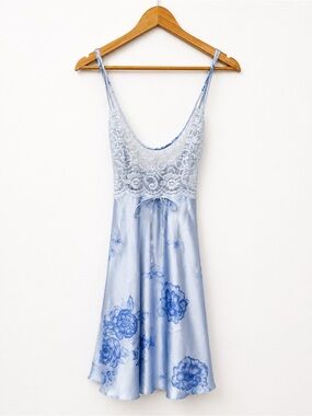 Secret Treasures Blue Satin Floral Chemise Nightgown | Lace Trim | Size Medium